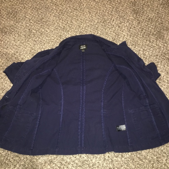 FIRE FOXI Navy Blazer - Picture 3 of 7